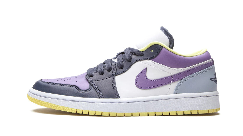 AIR JORDAN 1 LOW SE WMNS "Mismatched Purple / Magenta"