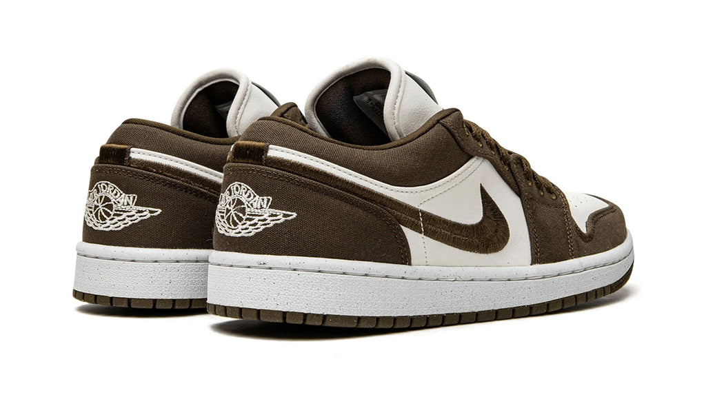 AIR JORDAN 1 LOW WMNS "Light Olive"